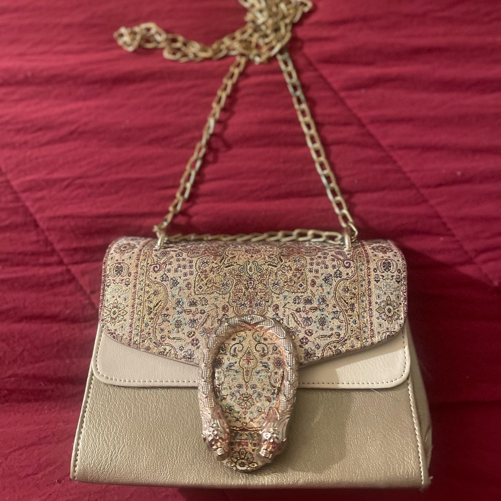 Elegant Beige and Gold Women's Bag